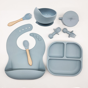 Ensemble personnalisé de bol, assiette, bavoir et cuillère en silicone pour bébé, sans BPA, sans phtalates, motif animal - Product Image 6