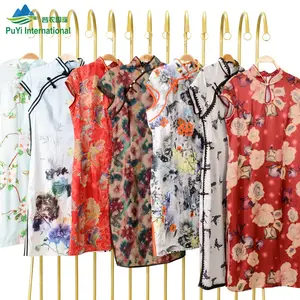 Qipao चीनी पारंपरिक पोशाक रेशम साटन Cheongsam लंबी गठरी में दूसरे हाथ कपड़े महिलाओं के कपड़े इस्तेमाल कपड़ों गांठें इस्तेमाल किया