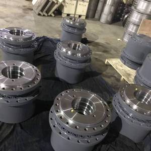 ชุดลดความเร็ว Rexroth GFT80 88 กิโลวัตต์ อัตราทด 185 แบบโคแอกเชียลแนวนอน สำหรับเครื่องจักรทำเหมือง - Product Image 2