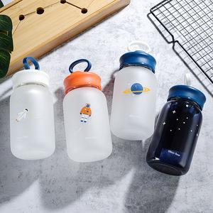 Vasos de agua esmerilados para hombre y mujer, vasos creativos de gran capacidad para astronauta, estudiantes, con portavasos, gafas aisladas, <span class=keywords><strong>2022</strong></span> - Product Image 1