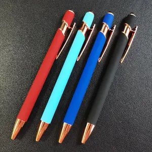 Grosir produsen Cina pena pulpen kustom promosi plastik iklan stylus sentuh lembut pena bolpoin