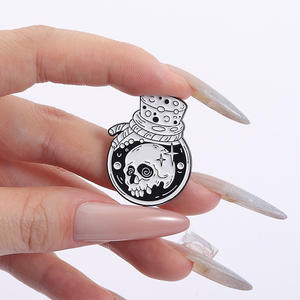 Kreative Cartoon Halloween Gothic Punk Brosche Totenkopf Herz Okkulus Kopf Weinglas Medizinflasche Form Weiche Emaille Anstecknadel - Product Image 2