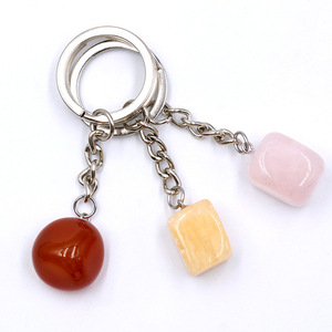 Wholesale Hot Selling Amethyst Rose Quartz and Natural Crystal Healing Keychains Metal Raw Stone Agate Crystal Keychains