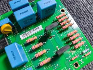 سعر رائع مكثف 130B7172 العاكس لوحة موازنة 90-<span class=keywords><strong>110</strong></span>-132KW V لوحة محرك الأقراص - Product Image 6