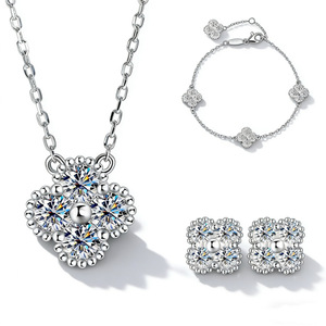 Conjunto de Collar, Pendientes y Pulsera de Plata 925 con Moissanita y Trébol de Cuatro Hojas para Mujer, Certificado de Valoración Nacional, Superventas - Product Image 2