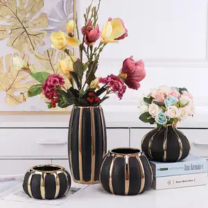 Naturix 선택 크리에이티브 모던 럭셔리 골드 림 블랙 꽃병 홈 장식