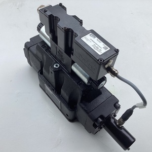 วาล์วควบคุมทิศทางแบบสัดส่วน D91FCB31HC2NB70 NG25 CETOP08 ไฮดรอลิกแบบควบคุมด้วยพายล็อต สำหรับเครื่องจักรอุตสาหกรรม - Product Image 2