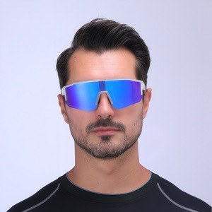 แว่นตากันแดดโพลาไรซ์ TR90 สีชมพู น้ำหนักเบาพิเศษ ป้องกันรังสียูวี 400 สำหรับปั่นจักรยานและกิจกรรมกลางแจ้ง - Product Image 2