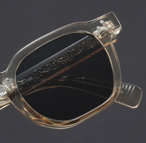 Thời trang vuông Sun Protection Sunglasses thiết kế tiên tiến dày rộng unisex Kính mát sang trọng kính quang học - Product Image 2