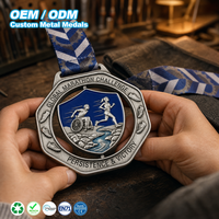 Médaille de marathon rotative personnalisée en alliage de zinc, argent antique, avec gaufrage 3D, récompense sportive en métal, souvenir pour le Global Running Challenge