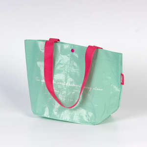 ถุงผ้าไนลอนแบบกำหนดเองเป็นมิตรกับสิ่งแวดล้อมถุงช้อปปิ้งผ้า PP แบบใช้ซ้ำได้มีโลโก้ตามสั่งและสีโปรโมชั่น - Product Image 1