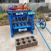 Machine à fabriquer des blocs de ciment 4-35 avec moules interchangeables – Machine à briques creuses en béton très demandée en Afrique