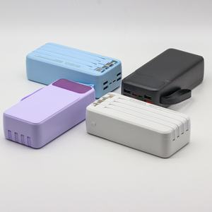 Cargador Portátil de Alta Calidad con Logotipo Personalizado, Carga Rápida PD de 22.5W, Pantalla Digital de 30000mAh, Cables Integrados - Product Image 4