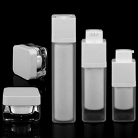 Vente en gros Flacon à pompe sans air à double paroi en plastique transparent 15ml/30ml/50ml Cylindre cosmétique Emballage bas quantité minimale de commande PP blanc