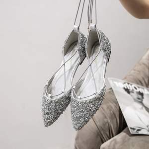 <span class=keywords><strong>Sandali</strong></span> da esterno 2025 estivi alla caviglia con spalline e paillettes con punta chiusa di lusso <span class=keywords><strong>sandali</strong></span> piatti da donna 2025 - Product Image 2