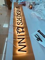 Entreprise 3D logo personnalisé Led Sign Board Logo Light Sign Led rétro-éclairé or métal acrylique Led Enseigne lumineuse