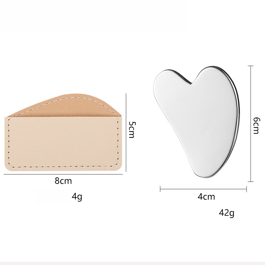 6*8,5 cm + étui en cuir 4*6 cm + étui en cuir