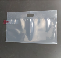 Sac d'emballage PE à soufflets latéraux pour l'oxygénation des poissons de grande taille, avec impression offset et thermoscellage, pour le transport de poissons vivants