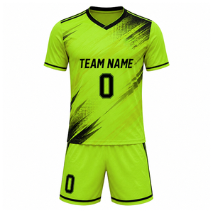 Fournisseur d'uniformes de football OEM, vêtements d'équipe de football personnalisés, maillots en polyester à séchage rapide avec shorts assortis pour l'entraînement - Product Image 1
