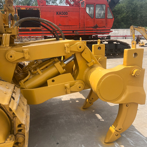 รถดันดินตีนตะขาบ Cat D7G สีเหลือง อุปกรณ์ก่อสร้างงานหนัก ชิ้นส่วนหลักของเครื่องยนต์ ความจุดันดิน 4 เมตร  ประสิทธิภาพการทำงานสูง - Product Image 2