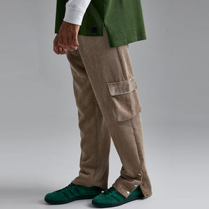 <span class=keywords><strong>Pantaloni</strong></span> Cargo Flare in velluto a coste Unisex personalizzati OEM <span class=keywords><strong>pantaloni</strong></span> sportivi <span class=keywords><strong>con</strong></span> <span class=keywords><strong>bottoni</strong></span> svasati Casual all'aperto <span class=keywords><strong>pantaloni</strong></span> Cargo larghi da uomo <span class=keywords><strong>con</strong></span> tasche <span class=keywords><strong>laterali</strong></span> - Product Image 1