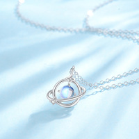 Collier Pendentif Planète Rêveuse en Pierre de Lune en Argent Sterling S925 pour Femme, Chaîne Croisée Plaqué Rhodium, Simple et Polyvalent, Cadeau pour Petite Amie