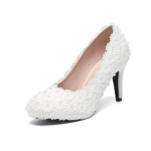 Sandali da donna Jia con tacco alto 7 cm, bianchi, con cinturino, decorati con perline, tacco quadrato, per feste, matrimoni, <span class=keywords><strong>scarpe</strong></span> da sposa e damigella d'onore in pizzo bianco. - Product Image 3