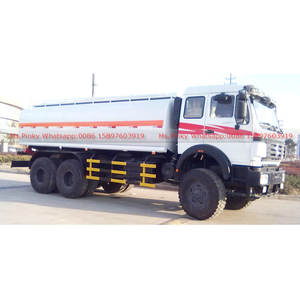 Camions à réservoir d'eau tout-terrain Baotou Beiben 6*6 à transmission intégrale, pneus tout-terrain du désert 14.00R20 à vendre - Product Image 2