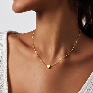 Collar Gargantilla con Colgante de Corazón Delicado para Mujer, Chapado en Oro/Plata de 14K, Cadena de Latón, Regalos Románticos - Product Image 2