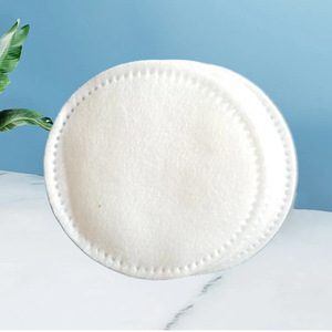 Almohadillas de algodón Jiale, paquete de 70 piezas, algodón absorbente de tres capas para uso general y manualidades. - Product Image 1