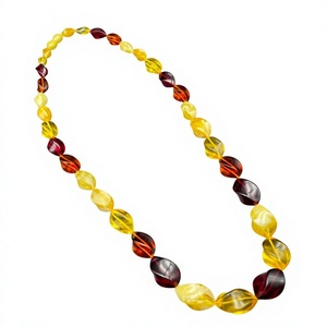 Collar de Diseño Acrílico Personalizado, Novedad 2026, Collar con Colgante de Resina Hecho a Mano para Mujer, Joyería al por Mayor para Navidad y Otras Ocasiones - Product Image 1
