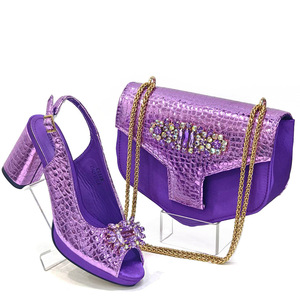 Large-sized lady's <b>pointed</b>-<b>toe</b> sandals paired with the same design single-shoulder bag (soft) handbag set. - Product Image 3