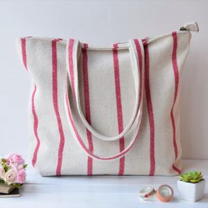 กระเป๋าผ้าแคนวาสลายทางแบบกำหนดเอง DIY ขนาดใหญ่ มีซิปสะพายไหล่ พกพาสะดวก สำหรับฤดูหนาว ลำลอง ผู้หญิง เดินทาง ฤดูร้อน ชายหาด - Product Image 1