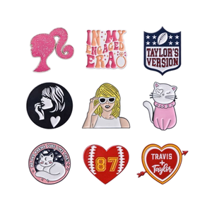Broche Criativo de Cantora Taylor em Forma de Gato Preto Engraçado para Casamento, Pin de Esmalte em Liga, Atacado - Product Image 1