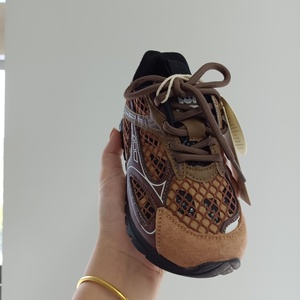 Stock listo 2025 otoño tendencia niños diseñador <span class=keywords><strong>zapatillas</strong></span> niños <span class=keywords><strong>niño</strong></span> marrón lujo Casual zapatos deportivos - Product Image 4