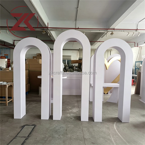 ZKAI Soporte <span class=keywords><strong>de</strong></span> PVC Duradero para Decoración <span class=keywords><strong>de</strong></span> Bodas, Arco <span class=keywords><strong>de</strong></span> Acrílico PVC Blanco 3D <span class=keywords><strong>de</strong></span> Lujo con Candelabro - Product Image 5