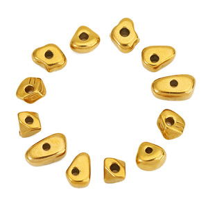 Cuentas espaciadoras de acero inoxidable con forma de guijarro de 7 mm, chapadas en oro, de forma irregular, para pulseras y collares - Product Image 4