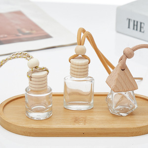 Chai nước hoa ô tô bán buôn 8ml, treo, khuếch tán mùi hương ô tô, chai thủy tinh làm mới không khí ô tô rỗng với nắp gỗ - Product Image 1