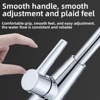 Robinet de cuisine contemporain en alliage de zinc chromé, monocommande eau froide, col de cygne orientable à 360 degrés, à poser sur comptoir