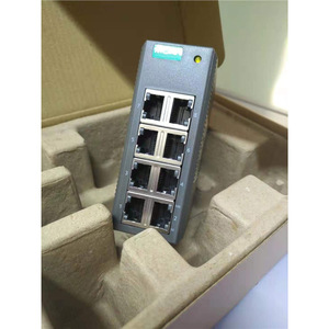 Commutateur réseau géré Gigabit 24 ports Moxa EDS-528E-4GTXSFP-LV-T avec prise en charge VLAN - Product Image 1