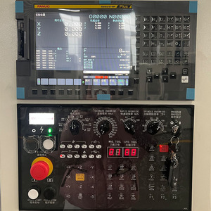 Centro de Mecanizado de Pórtico GMC2013 de Alta Resistencia, Husillo BT40, Husillo Único, Control CNC Siemens para Procesamiento de Metales Pesados - Product Image 4