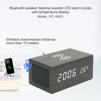 Emaf Elektrische Desktop Draadloze Oplaadtafel Led Digitale Bt Draadloze Draagbare Luidspreker Hout Wekker Met Laadstation