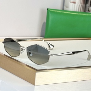 Designer Women's Fashion <b>Sunglasses</b> UV400 Protective Lens Polygonal Titanium <b>Frame</b> Outdoor Travel Beach High Quality <b>SunGlasses</b> - Product Image 5