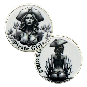 5 Monedas Coleccionables <span class=keywords><strong>de</strong></span> Plata Plateada <span class=keywords><strong>de</strong></span> Piratas Negras y Blancas para Niñas, Tema Desafío Pirata - Product Image 5