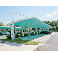 Abri d'auto moderne portable pliable à membrane en PVC durable et économique-Installation rapide pour les espaces de stationnement communautaires