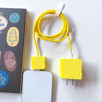 Ensemble de protection pour câble et étui de chargeur de téléphone portable en gros, design de personnages de dessins animés mignons