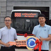 Autocar diesel RHD 12m, 49+1+1 sièges, autonomie 800 km, suspension pneumatique pour le transport interurbain en Asie du Sud-Est