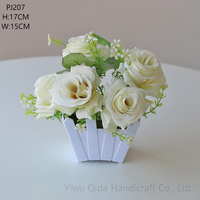 QIDA vente en gros artificielle soie herbe fleur arbre bonsaï luxe décor à la maison petite plante en pot en plastique pour une utilisation en extérieur pour le mariage