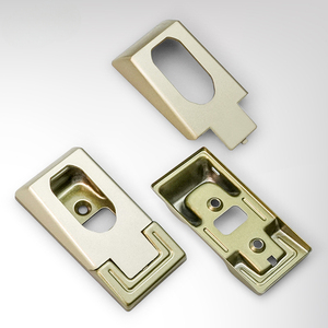 Vente en gros <span class=keywords><strong>de</strong></span> poteau à vêtements en alliage d'aluminium épaissi bride d'armoire accessoires <span class=keywords><strong>de</strong></span> siège <span class=keywords><strong>suspendu</strong></span> avec base fixe <span class=keywords><strong>pour</strong></span> usage en cuisine - Product Image 3