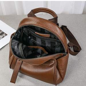 Sac à dos en cuir de vache véritable AndoBag pour femmes, mode, loisirs, voyage, petit sac carré, sac à bandoulière pour femmes 8532-1 - Product Image 6